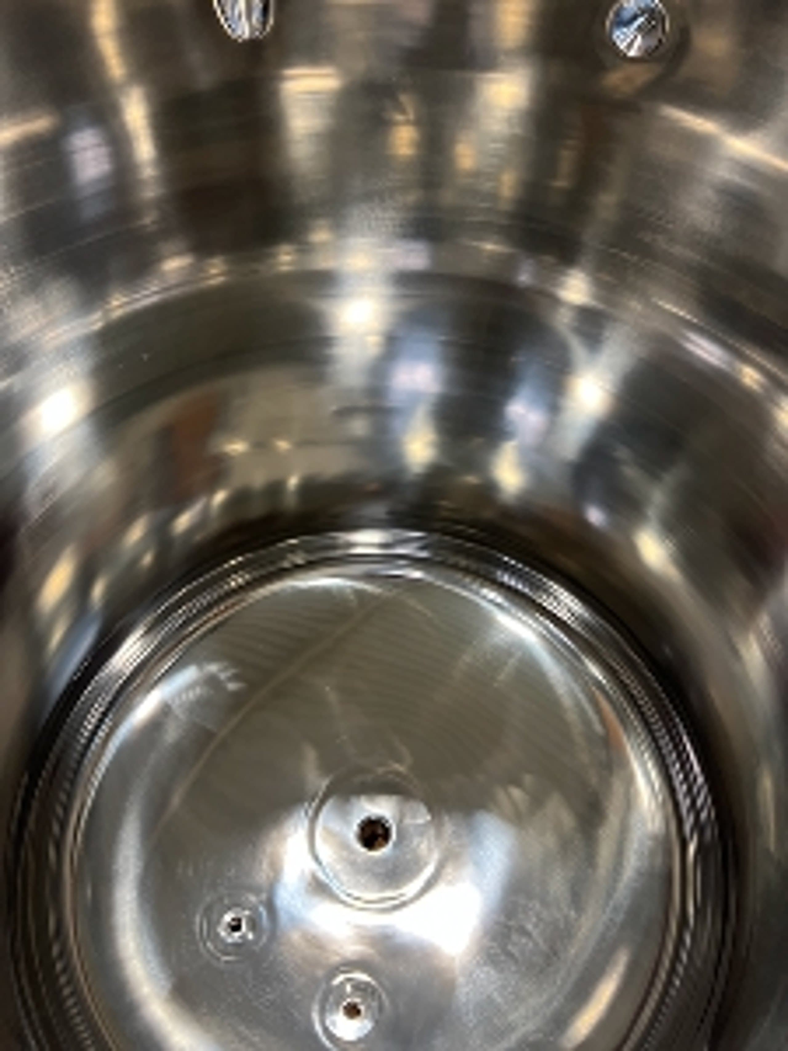 Oberflächenbehandlung Metallbauteile